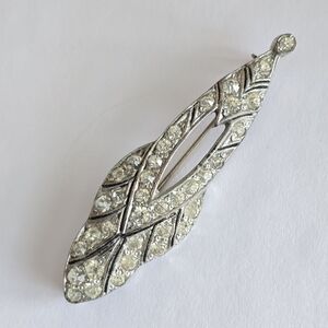 Vintage brooch Art Deco silver tone clear rhinestones pin